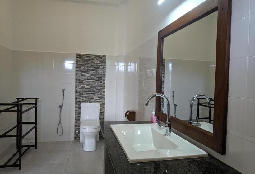 مبيت وإفطار Villa Red Pool