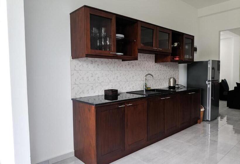 مبيت وإفطار Villa Red Pool