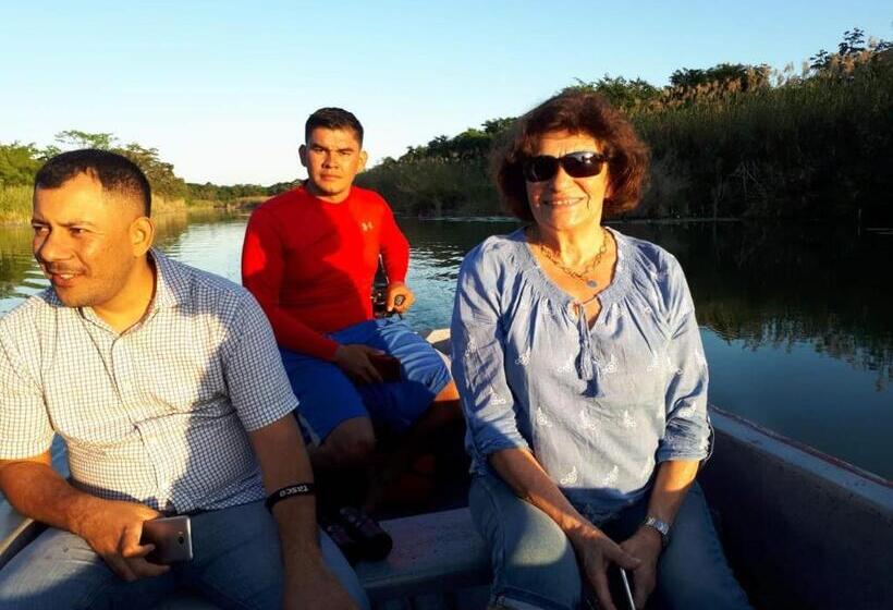 Ernesto Hotel & Restaurante