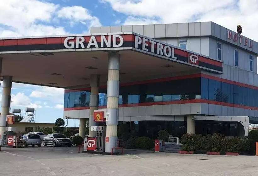 Grand Hotel Petrol