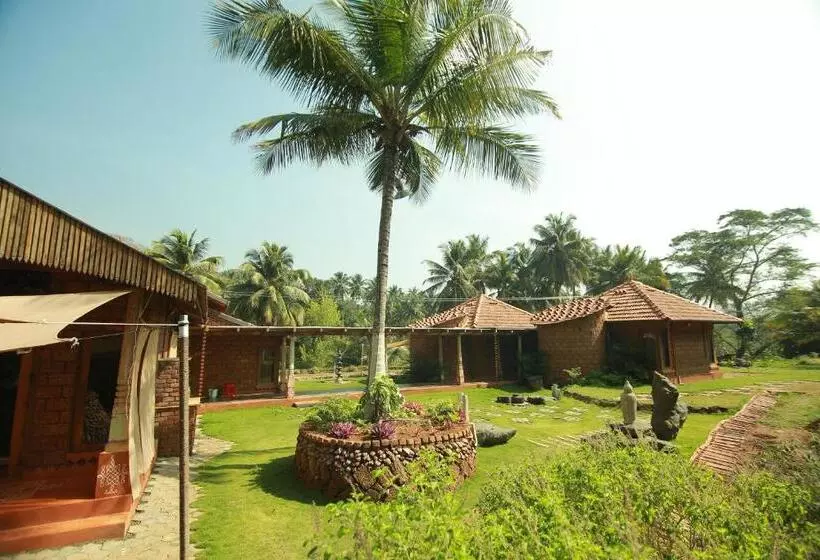 ホテル Atulyam Farm