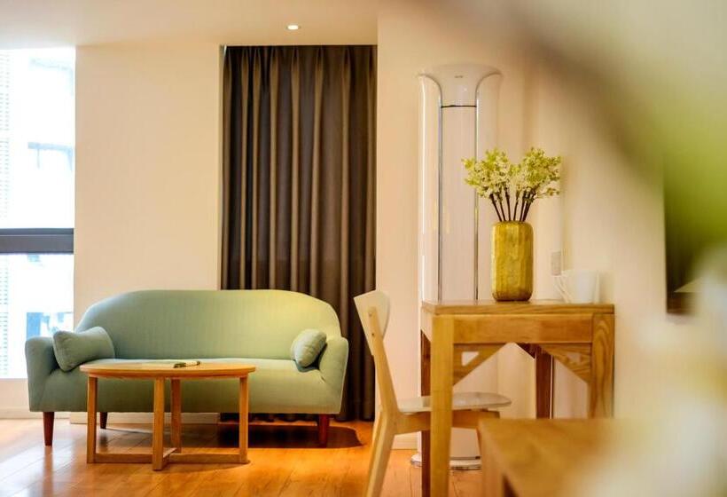 هتل Boutique Of Meditation With Cuisine & Night View, Exit 2 Liujiatai Station Line 9