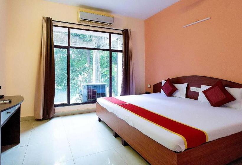 Отель Lake View Resort