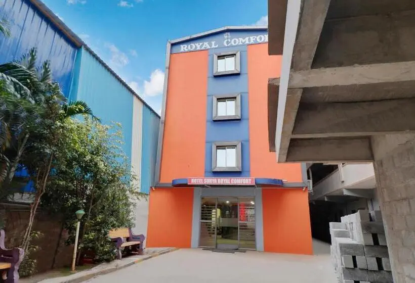 ホテル O Mrv Royal Suites