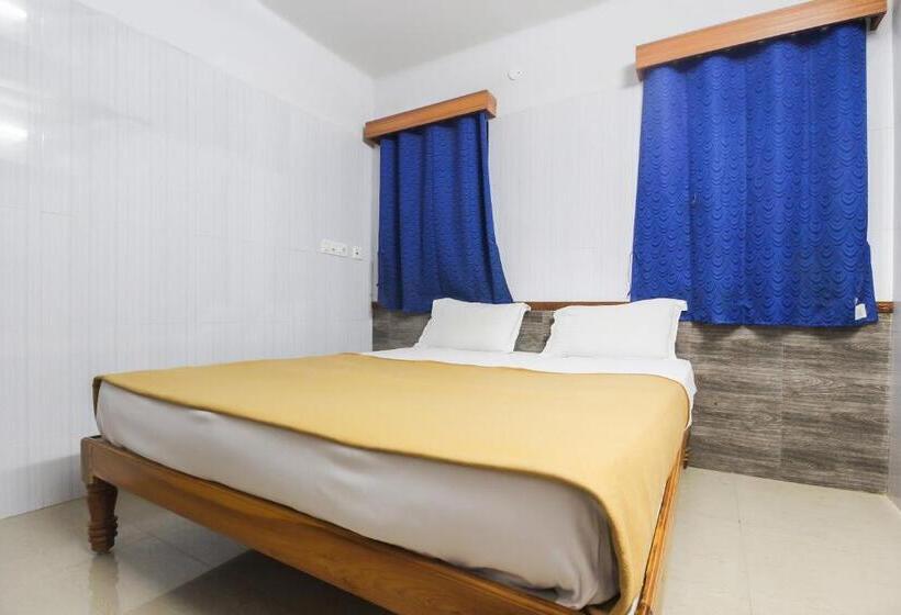 Hotel Oyo 61145 Jks Deluxe Lodge