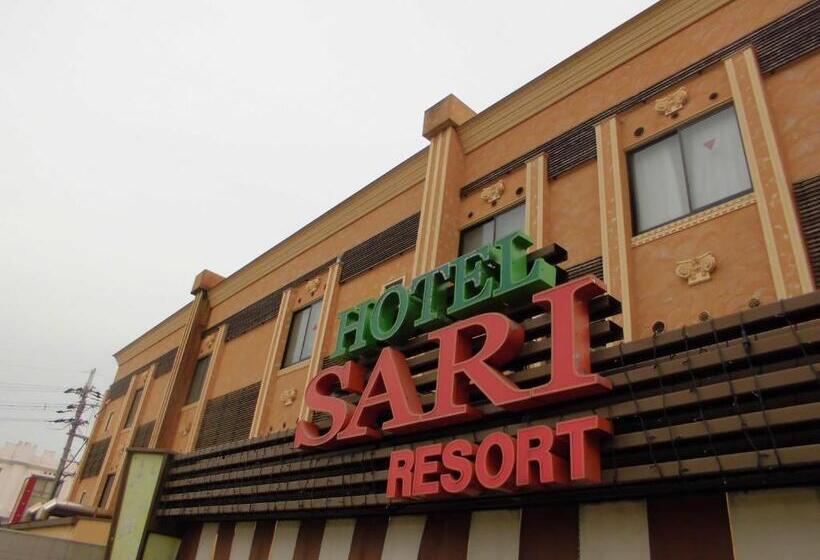 בית מלון כפרי Sari Resort Kashiba