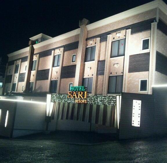 בית מלון כפרי Sari Resort Kashiba