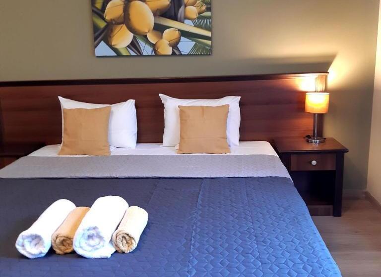 هتل Villa Di Poletta