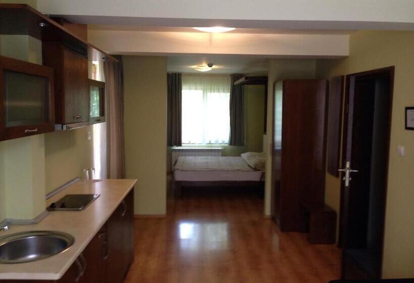 هتل Villa Di Poletta