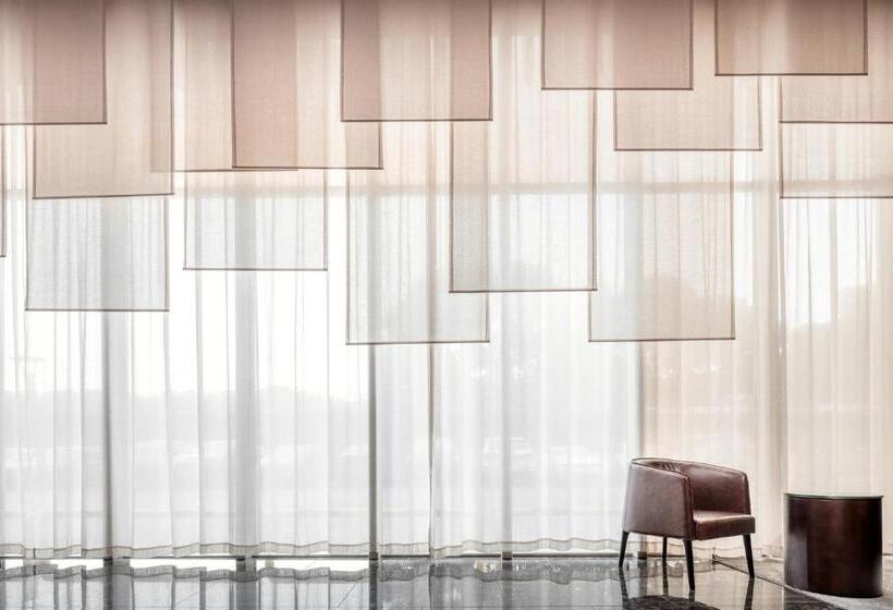 Meijin Serviced Apartment