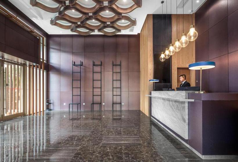 Meijin Serviced Apartment