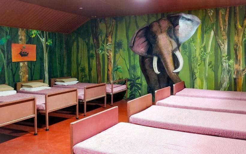 Monsoon Cabin Hostel