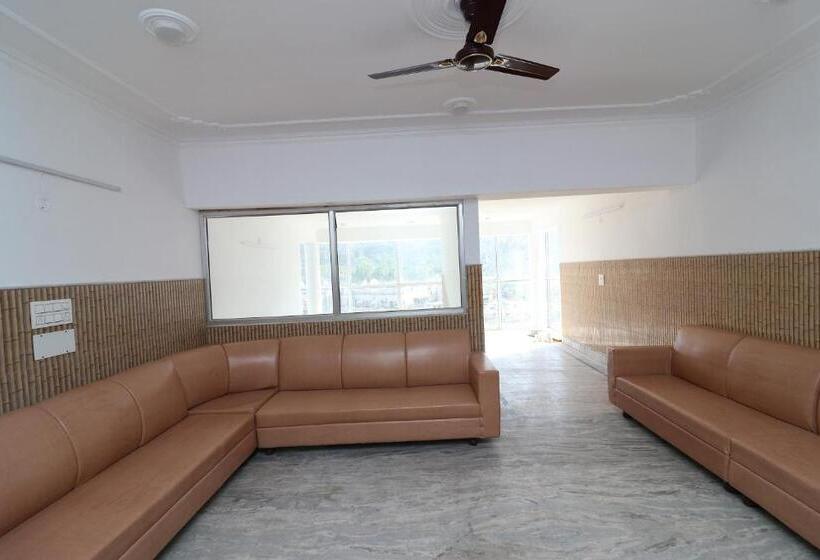 Oyo Hotel Asia Grand