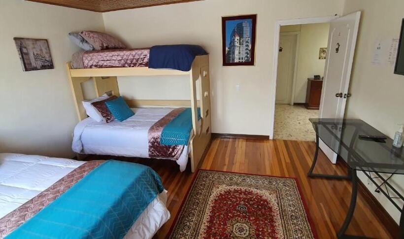 بنسيون Casa Hostal Sweet Home