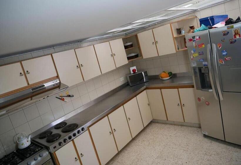 بنسيون Casa Hostal Sweet Home