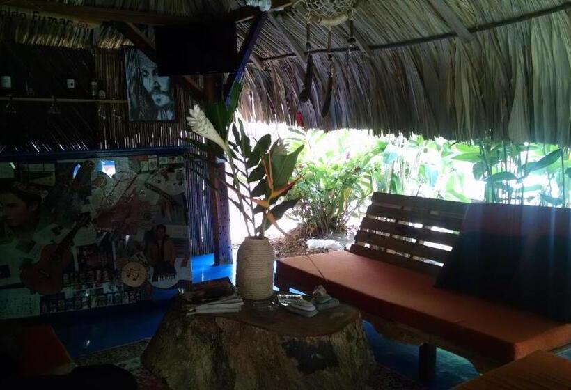 پانسیون Hostel Cattleya