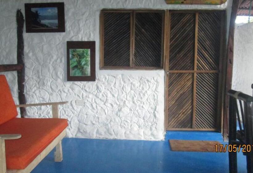 پانسیون Hostel Cattleya