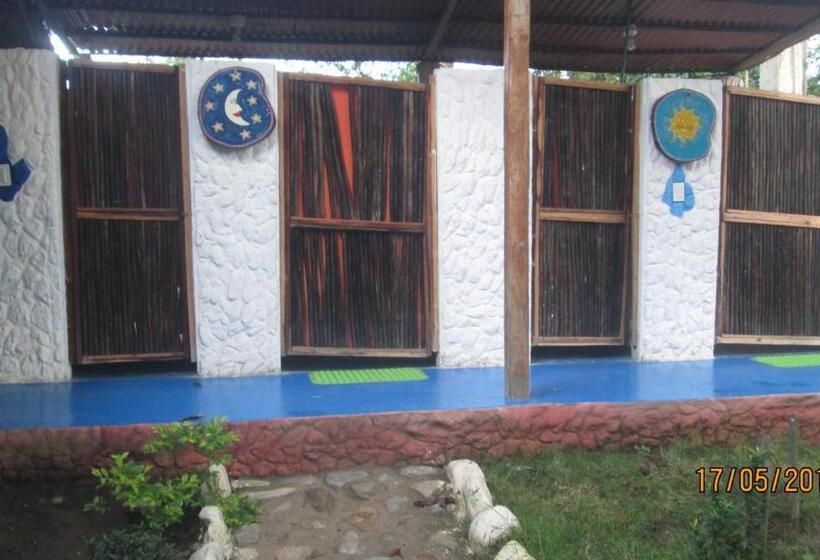 پانسیون Hostel Cattleya