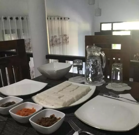 Majatalo Kandyan Lounge