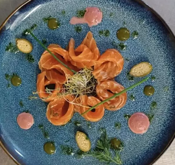 ペンション Maison Du Lac   Séjour à La Semaine