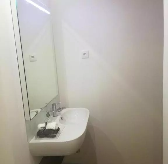 ペンション Vitória S House