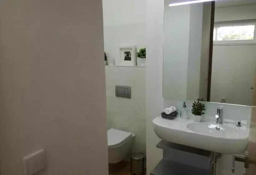 ペンション Vitória S House