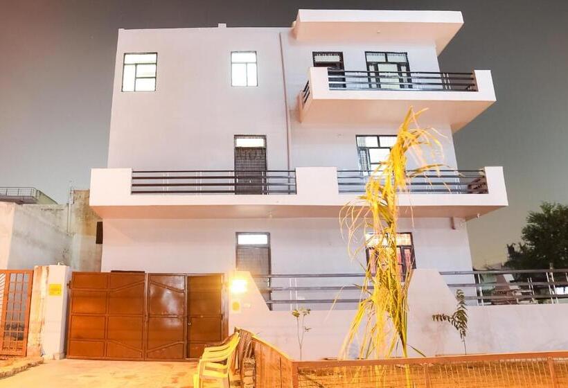 Spot On Hotel Welcome