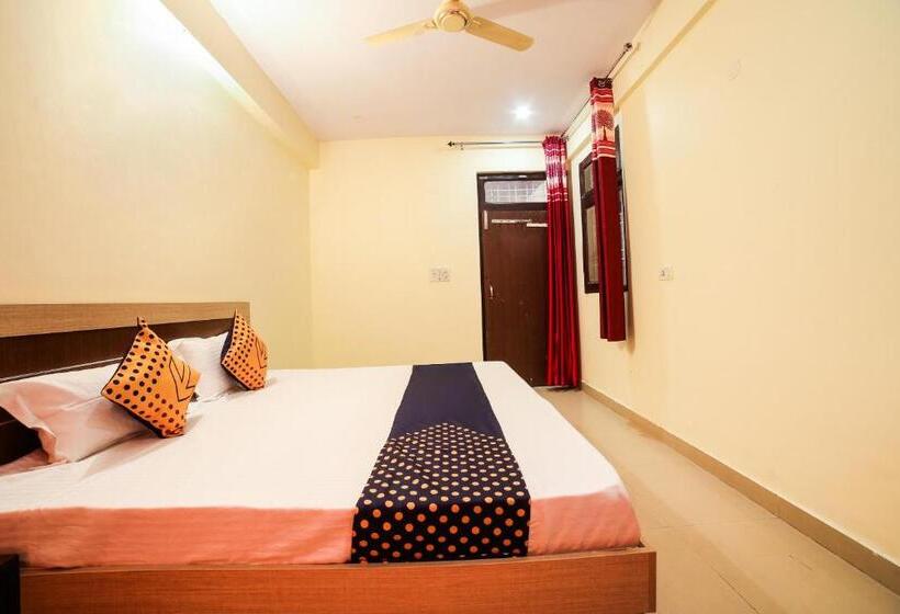 Spot On Hotel Welcome