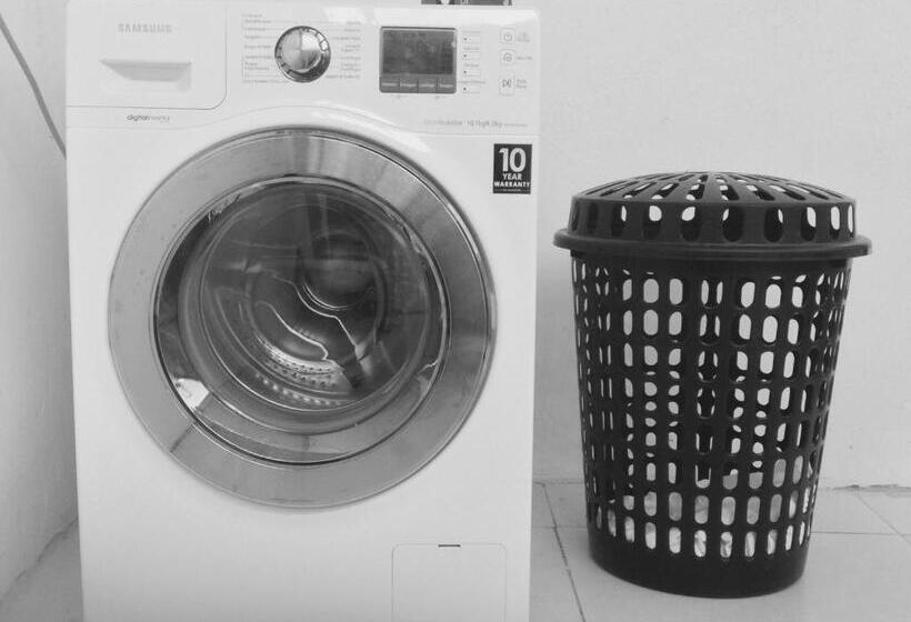 فندق صغير Gadhega S