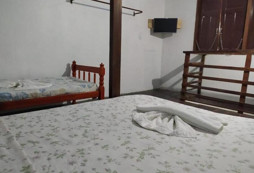 Hostel Pousada Mandala Em Frente A Praia Da Concha