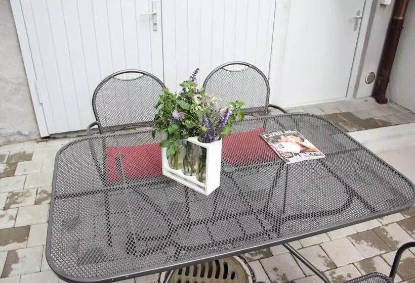 Aamiaismajoitus (B&B) Haus Meierhüsli