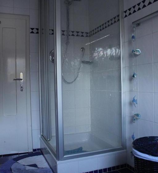 تختخواب و صبحانه Sonnberg