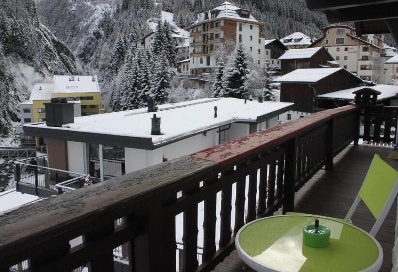 تختخواب و صبحانه Sonnberg