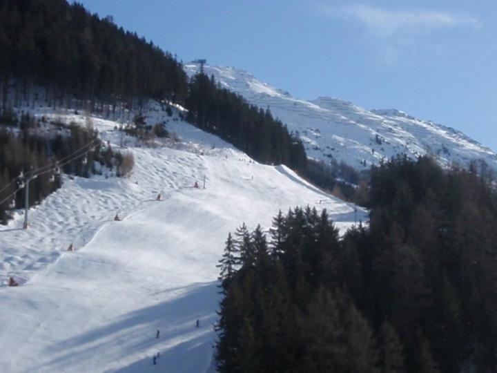 تختخواب و صبحانه Sonnberg