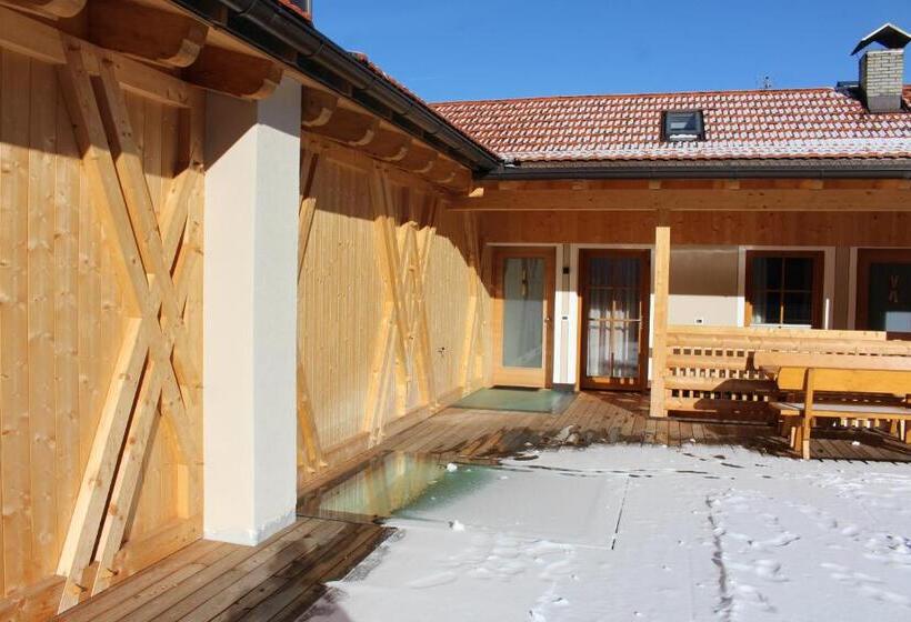 酒店 Almresidenz Unterrain Zum Hartl  1 Km By Car Distance Ski Slopes Kronplatz