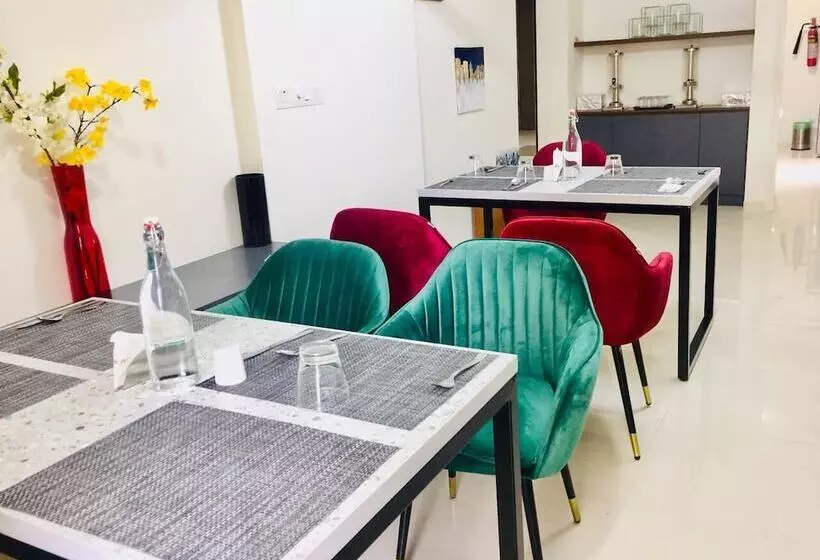 Hotelli Apartel By Aarin   Oragadam