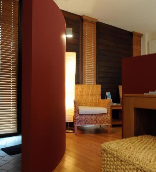 בית מלון כפרי Chateau De Strainchamps