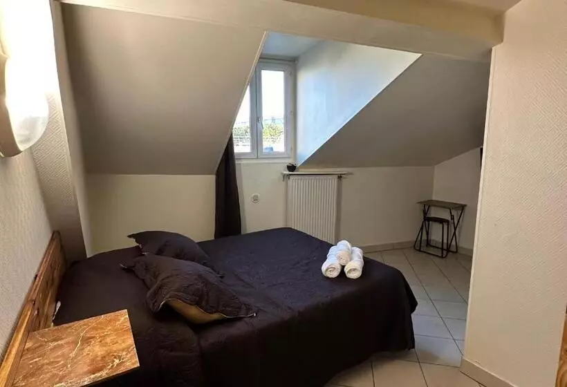 Hotelli Hôtel Victor Hugo