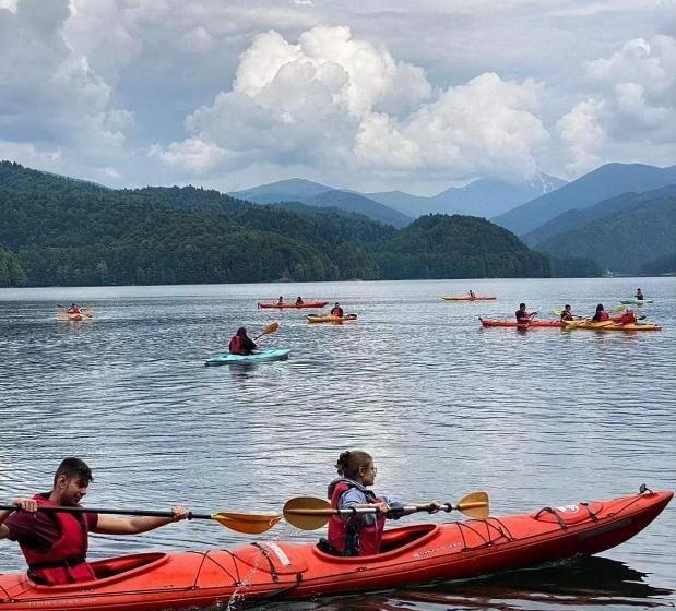 בית מלון כפרי Valea Cu Pesti