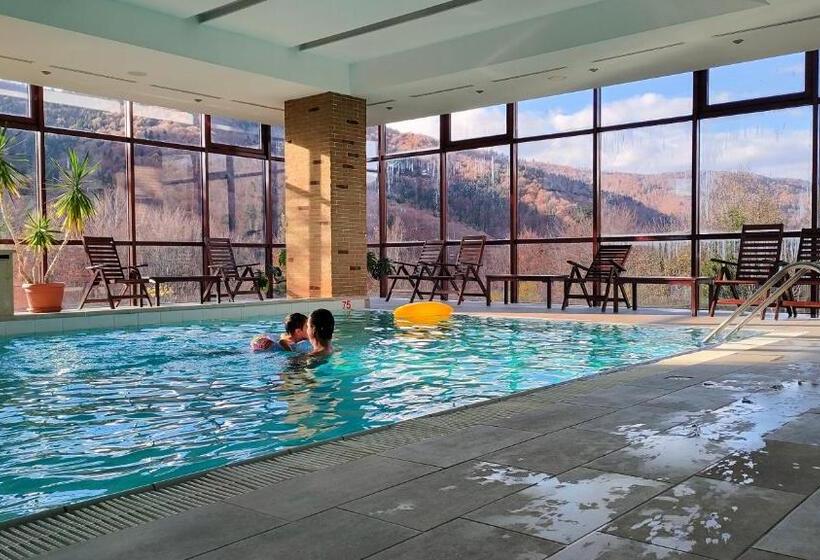 فندق Valea Cu Pesti