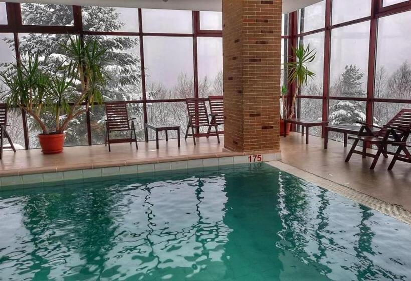 فندق Valea Cu Pesti