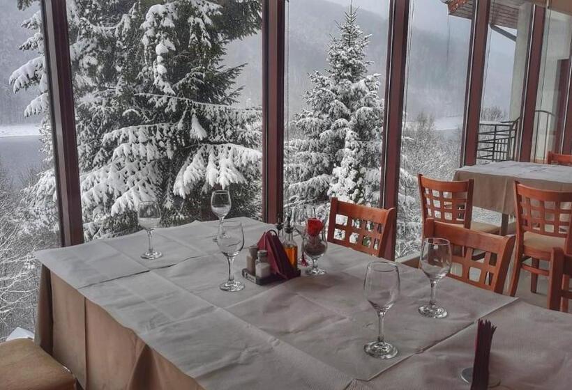 فندق Valea Cu Pesti