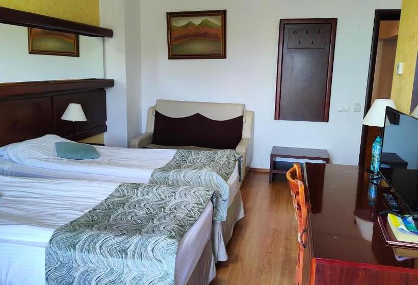 فندق Valea Cu Pesti