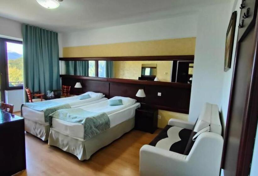 فندق Valea Cu Pesti