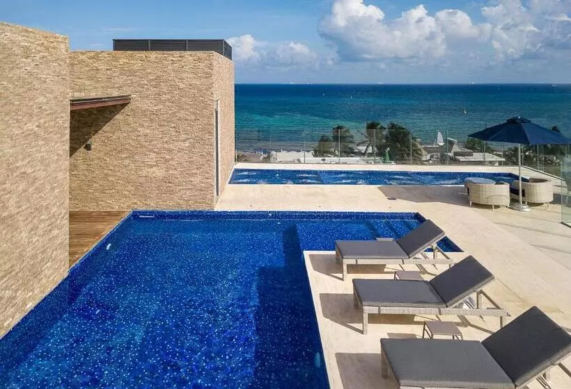Lovely And Homely 2 Br With Ocean View