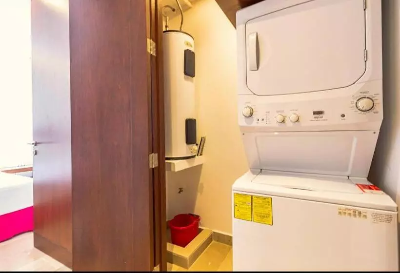 Lovely And Homely 2 Br With Ocean View