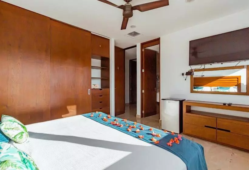 Lovely And Homely 2 Br With Ocean View