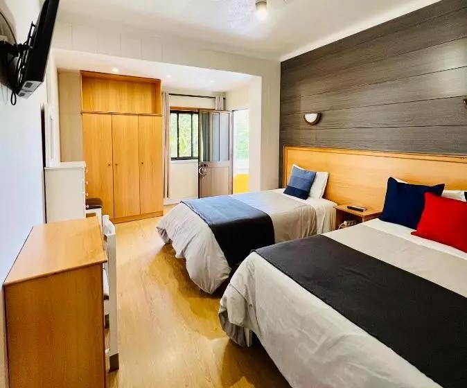 ペンション Costa Brava Alojamento