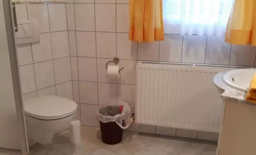 ペンション Gästehaus Glücksgrat