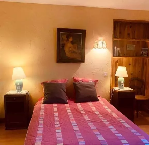 Majatalo Le Castel Blanc